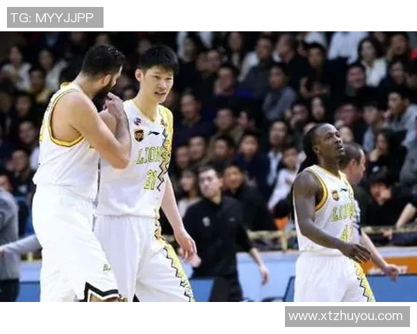 广州滑板队在世界攀岩锦标赛中以57分领跑积分榜展现强劲实力 广州滑板队在世界攀岩锦标赛中以57分领跑积分榜展现强劲实力