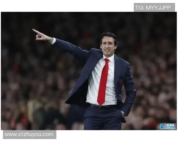 索姓足球明星的辉煌历程与成就解析 索姓足球明星的辉煌历程与成就解析